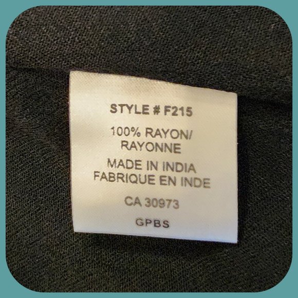 ONYX || Short Kaftan Sleeve Swim Coverup (SIZE M) - Picture 8 of 9